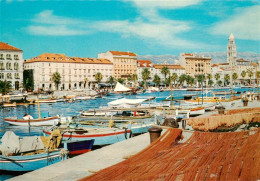 73898106 Split Spalato Croatia Bootshafen Panorama  - Croatie