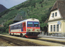 Ausstria Donauuferbahn Loc 5047 016-0 - Treinen