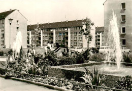 73897628 Riesa Sachsen Neubauten An Der Greifswalder Strasse Springbrunnen Riesa - Riesa