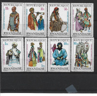 1970 RWANDA 346-53** Costumes Nationaux - Nuevos