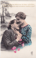 COUPLES. CPA FANTAISIE .COUPLE. " QU'IL EST DOUX DE REVER SOUS UN BEAU CIEL D'AZUR  ". + TEXTE ANNEE 1937 - Couples