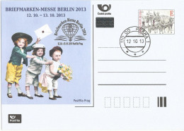 CDV A 199 Czech Republic Berlin Stamp Exhibition 2013 Coach On The Charles Bridge - Postkaarten