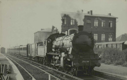 DOUAI - 230-C-44 - Cliché J. Renaud Octobre 1953 - Treinen