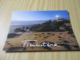 Brignogan (29).Le Phare De Pontusval. - Brignogan-Plage