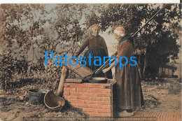 227627 NETHERLANDS HOLLAND COSTUMES WOMAN'S FRESH RENDEN POSTAL POSTCARD - Sonstige & Ohne Zuordnung