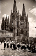 25-4-2024 (3 Z 1) VERY OLD - B/w - Posted To France 1954 - Burgos (follklore Danse Ner Cathedral) - Dances