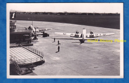 CPA Photo - LE BOURGET - Aéroport Aérodrome - Arrivée D' Avion Du 3e REICH  - Vers 1937 1940 Occupation ? Aviation Paris - Aérodromes