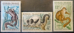 R2253/762 - MADAGASCAR - 1961 - SERIE COMPLETE - N°357 à 359 NEUFS**/* - Madagaskar (1960-...)