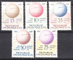 Indonesia 1958 Mi#224-228 Mint Never Hinged - Indonésie