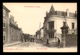 88 - NEUFCHATEAU - RUE JULES FERRY - CACHET AU VERSO : PHARMACIE N. VITTER, 16 RUE VANOISE A GRAY (HAUTE-SAONE) - Neufchateau