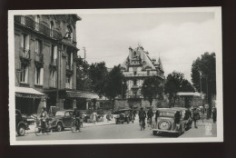 AUTOMOBILES - HOTCHKISS PLACE DE LA REPUBLIQUE A MEZIERES - Turismo