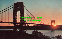R494523 The George Washington Bridge. Sunset Silhouettes George Washington Bridg - Mundo
