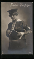 AK Fräulein Briefträgerin In Arbeitsuniform  - Guerra 1914-18