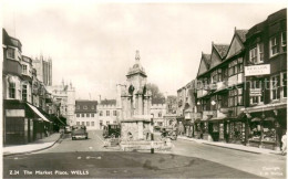 73711146 Wells Mendip Sommerset The Market Place Und Red Lion Hotel  - Autres & Non Classés