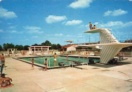 87 SAINT JUNIEN LA PISCINE - Saint Junien