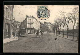 CPA Voiron, L`Avenue De La Gare  - Voiron