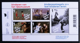 HOLANDA IVERT 3214/18 BLOQUE NUEVOS ** SOBRETASA PARA AYUDA INFANTIL - Unused Stamps