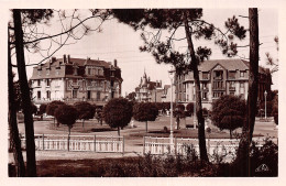 44-LA BAULE LES PINS-N°T5068-E/0123 - La Baule-Escoublac