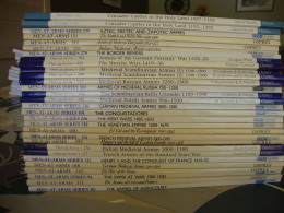 Lot De 30 Titres Osprey Série Men At Arms - Engels