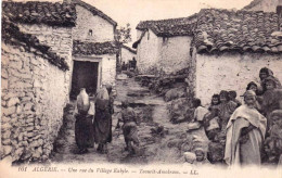 Algerie -  TAOURIRT AMOKRAM -  Une Rue Du Village Kabile - Autres & Non Classés