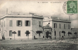 TUNISIE  - Sousse - La Gendarmerie - Vue Générale - N D - Animé - Carte Postale Ancienne - Tunesien