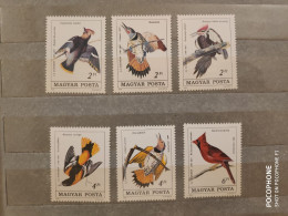 1985	Hungary	Birds (F91) - Nuovi