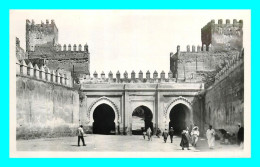 A807 / 413 Maroc FES Place Et Porte Dekakene ( Timbre ) - Fez (Fès)