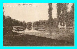 A806 / 559 60 - ERMENONVILLE Tombeau De J. J. Rousseau Dans L'Ile Des Peupliers - Ermenonville