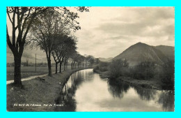 A810 / 105 Suisse Au Bord De L'Areuse Val De Travers - Avers