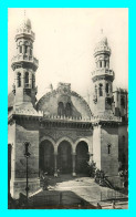 A813 / 653 Algérie ALGER Cathédrale ( Timbre ) - Algiers