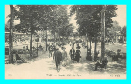 A815 / 239 03 - VICHY Grande Allée Du Parc - Vichy