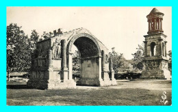 A817 / 505 13 - Env Des BAUX De PROVENCE Les Antiques Saint Rémy De Provence - Autres & Non Classés