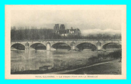 A821 / 103 54 - TOUL Illustré Le Grand Pont Sur La Moselle - Toul