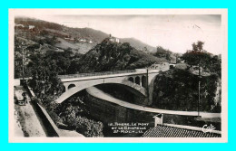 A823 / 181 63 - THIERS Le Pont Et Chapelle St Roch - Thiers