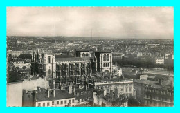 A832 / 087 69 - LYON Vue Générale Cathédrale Saint Jean - Autres & Non Classés