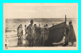 A835 / 113 Maroc AGADIR Rentrée Des Barques De Pêche - Agadir