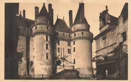 LANGEAIS : LE CHATEAU - L'ENTREE - Langeais