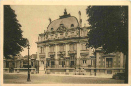 10 - Troyes - La Caisse D'Epargne - CPA - Oblitération Ronde De 1946 - Voir Scans Recto-Verso - Troyes