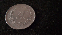 TÜRKİYE - 1973        2.50    LİRA - Turquia