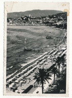 CPSM Dentelée 10.5 X 15 Alpes Maritimes CANNES Vue Générale Sur La Plage De La Croisette Et Le Suquet - Cannes