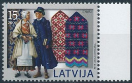 Mi 598 ** MNH / Clothes, Gloves, Mittens, Traditional Costumes - Lettonie