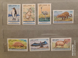 1985	Vietnam	Animals (F94) - Viêt-Nam