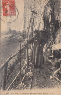 CPA (   76) DIEPPE Grotte Des Pecheurs Dans La Falaise(b.bur) - Dieppe