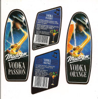 Etiquettes  Vodka Passion Et Orange - Madison - Illustration Joueur De Saxophone - - Alkohole & Spirituosen