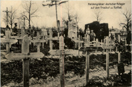 Heldengräber Deutscher Krieger Auf Dem Friedhof Zu Rethel - Feldpost - Cimetières Militaires