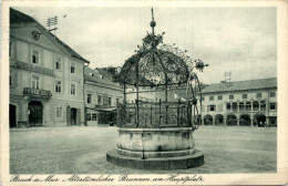 Bruck An Der Mur - Altertümlicher Brunnen Am Hauptplatz - Bruck An Der Mur