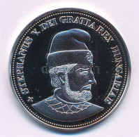 DN "Királyi Koronák - V. István / 5 Korona 1909" Ag Emlékérem Tanúsítvánnyal (20g/0.999/38,61mm) T:PP Patina - Unclassified