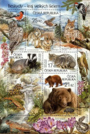 **A 814 -7 Czech Rep. The Beskydy Region-Big Predators Lynx,wild Cat,bear,wolf,badger,owl, Fish,crocus,viper,beetle 2014 - Roofkatten