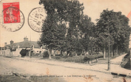 FRANCE - Neuvilles Aux Bois (Loiret) - Les Casernes - L'Abreuvoir - Vue Générale - Carte Postale Ancienne - Sonstige & Ohne Zuordnung