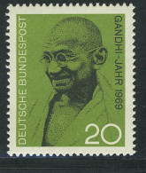 608 Mahatma Gandhi ** - Unused Stamps